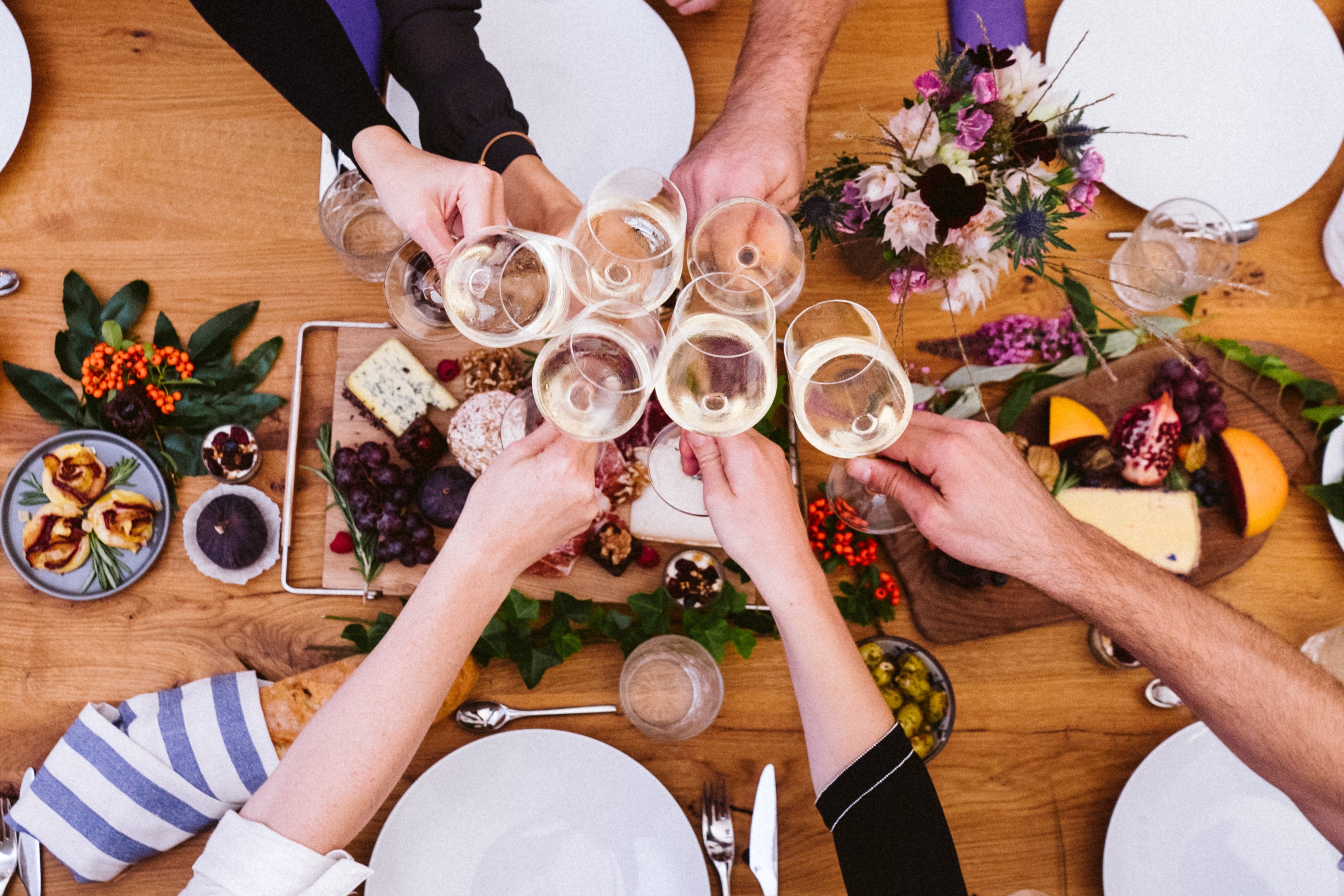 5 Tips for Easy Entertaining this Festive Season