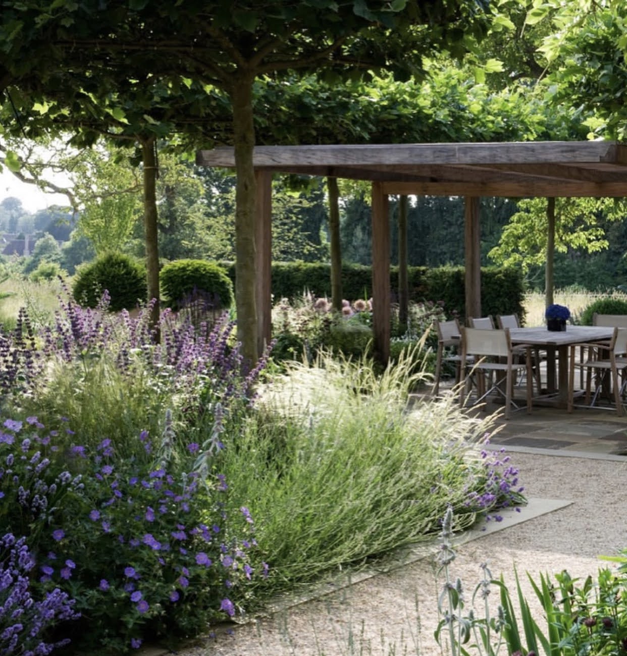 It's Spring! Spring gardening jobs to get started on.