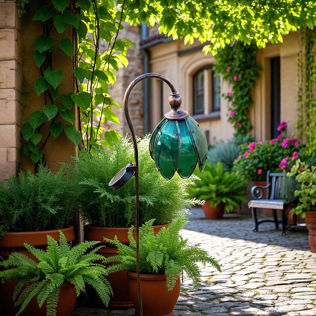 Solar Light Flower - Blue or Green Glass