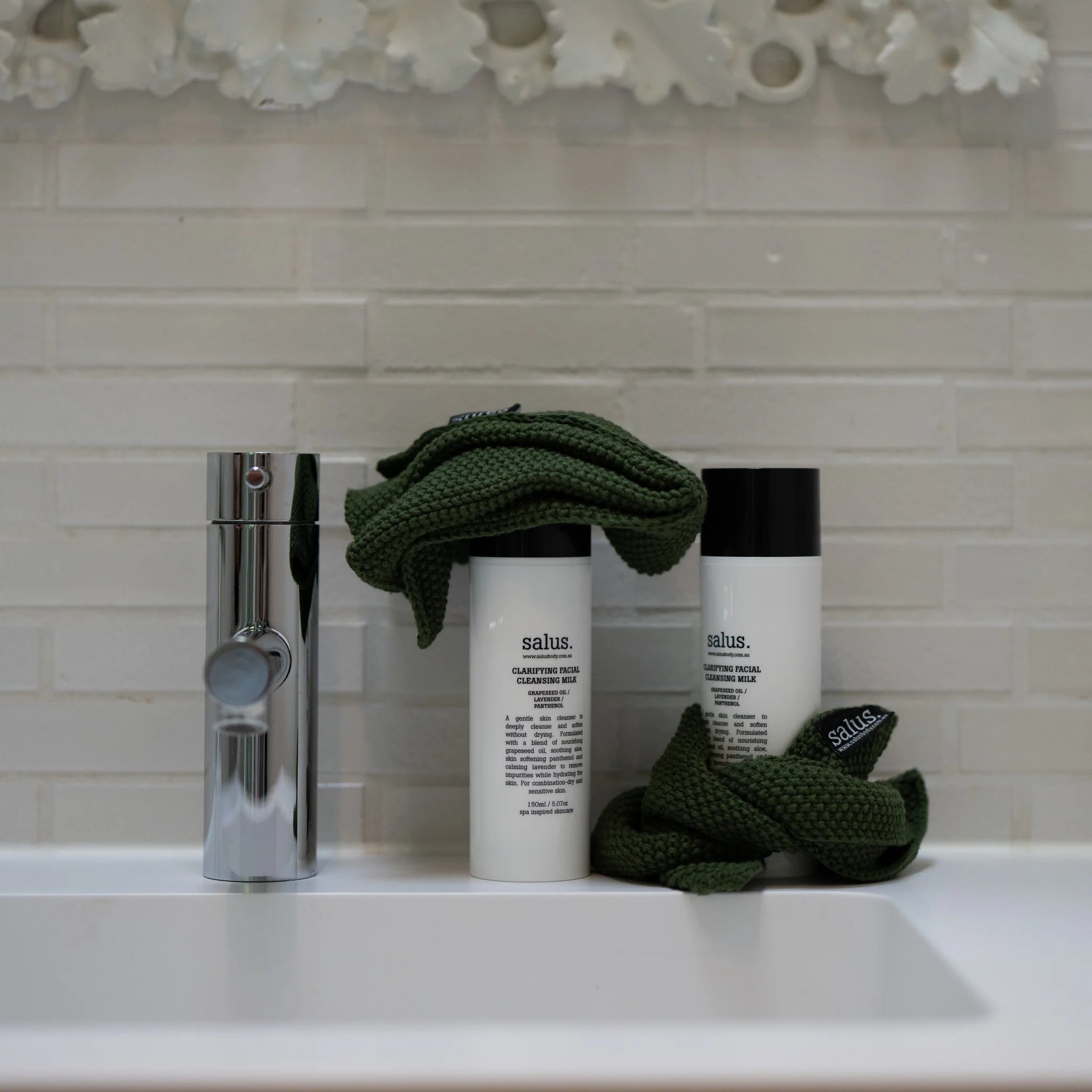 Clarifying Face Cleanse Milk 150ml - Salus