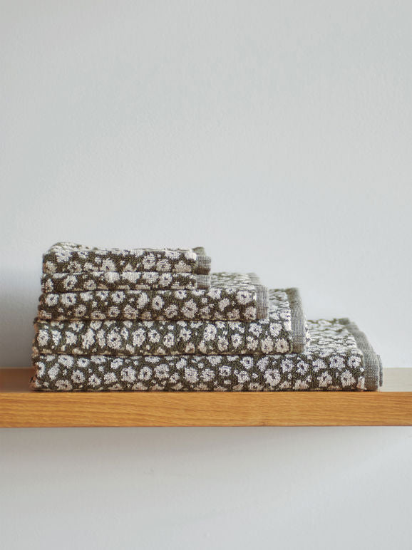 100% Cotton Towels - Ivy Forget-Me-Not