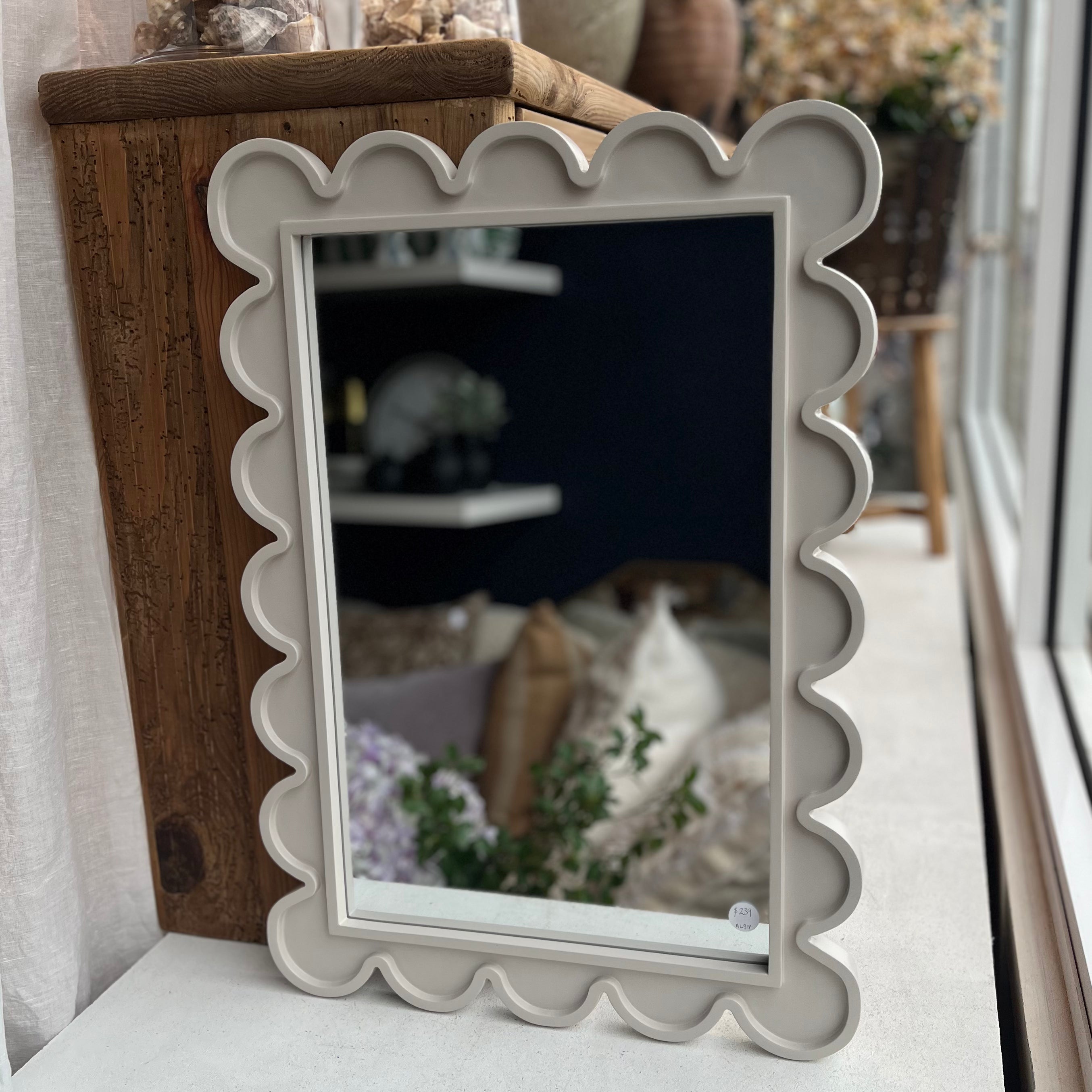 Wall Mirror - White Scalloped