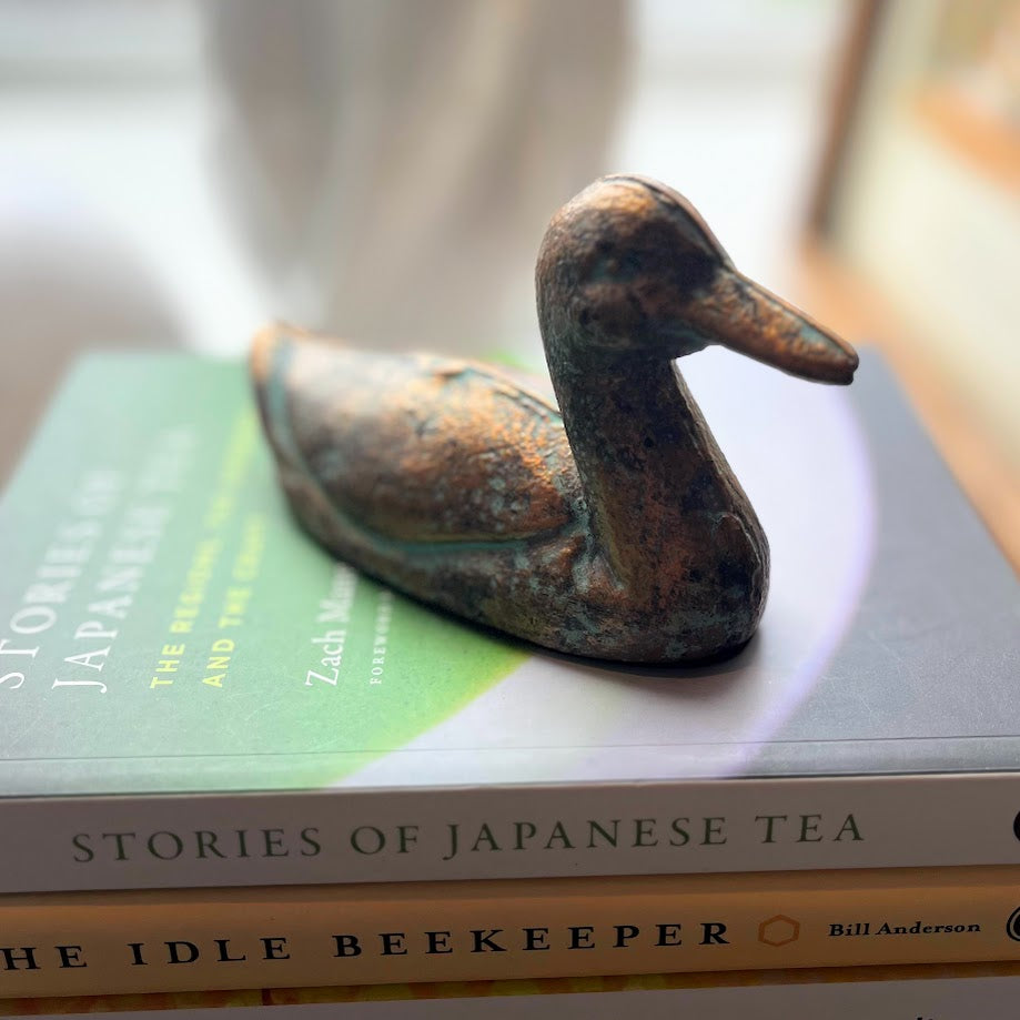 Duck Paperweight Iron - Weathered Bronze