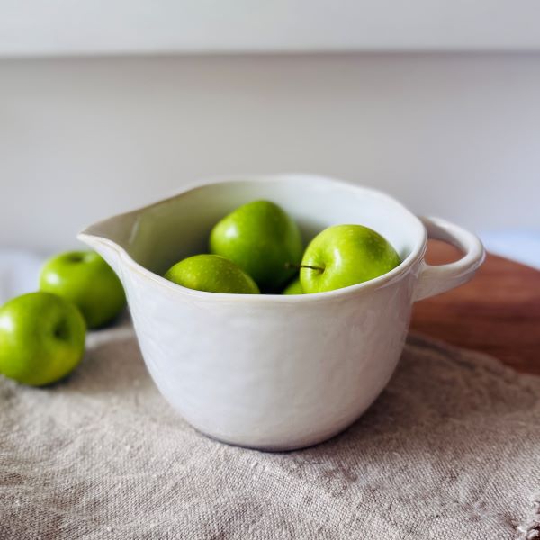 Pouring Bowl White