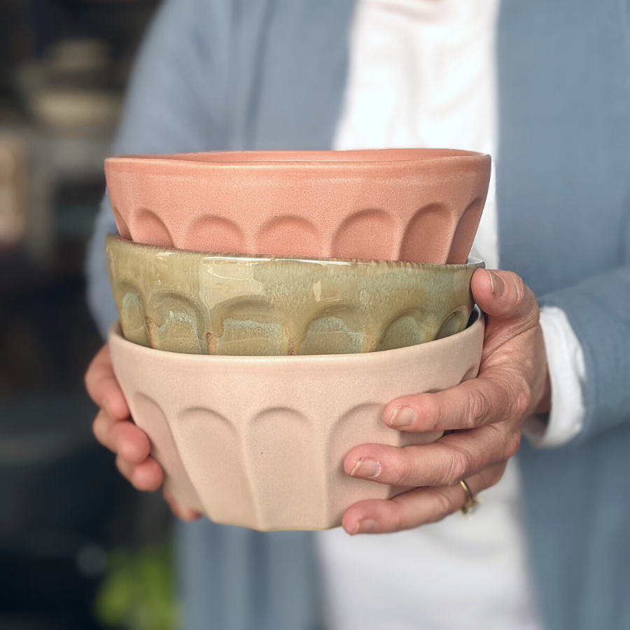 09 Chain Bowl  by Sick Ceramics