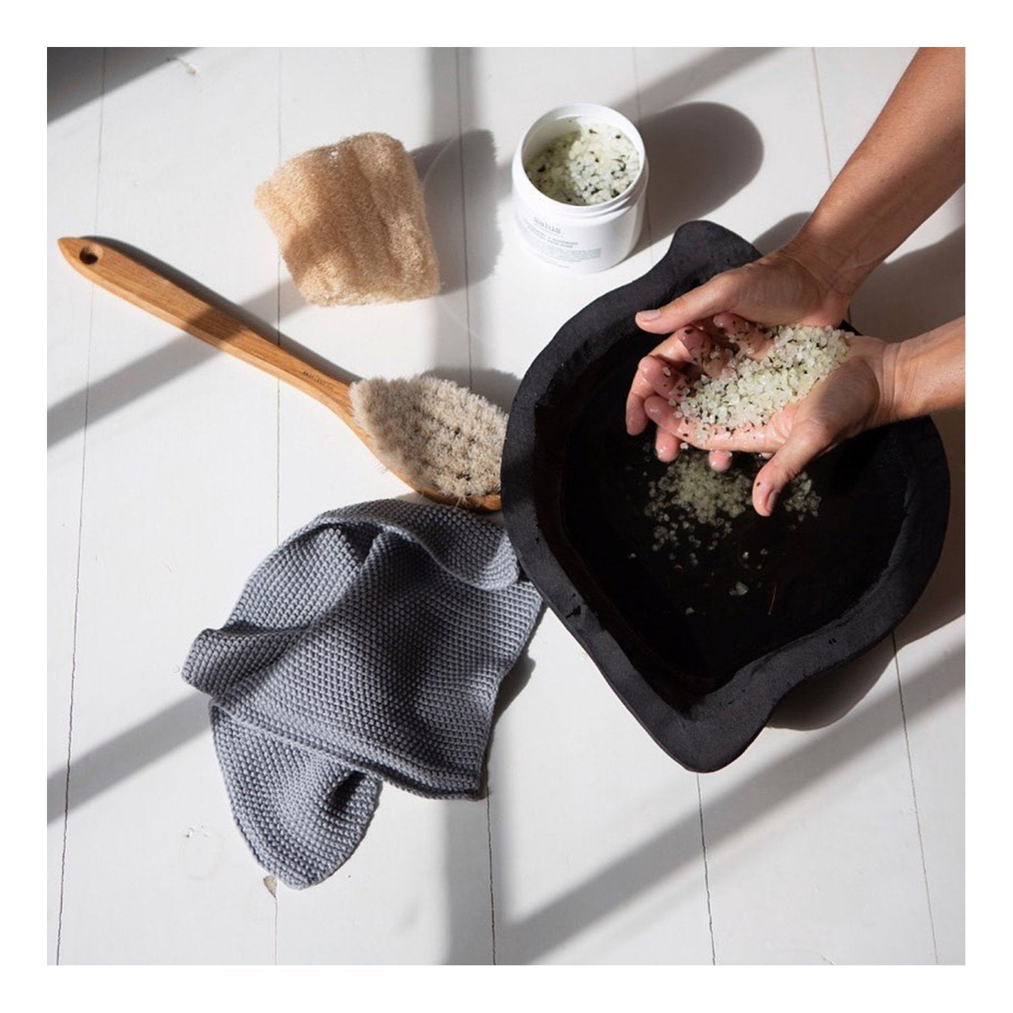 Soothing Bath Soak - Peppermint & Rosemary - Salus.