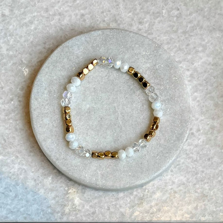 Bracelet Crystal + Gold Cubes