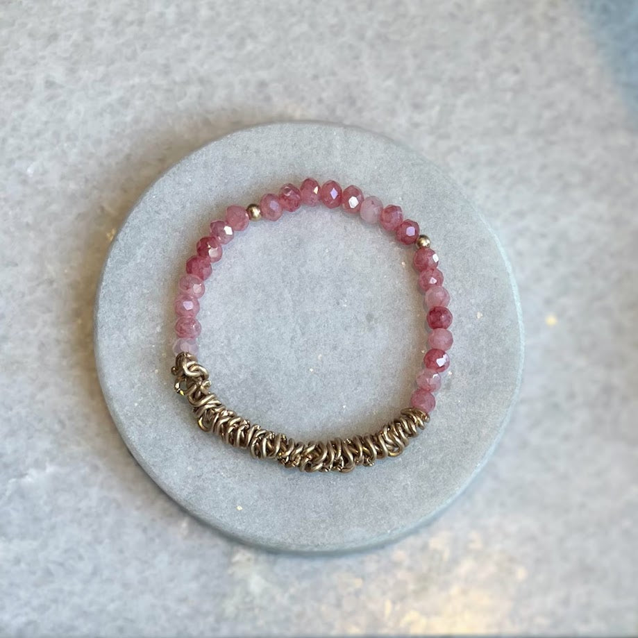 Bracelet Gold Swirl + Pink Crystal