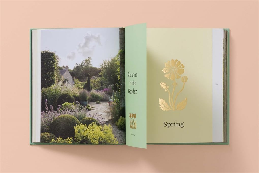 Book - Diary of an English Garden by Paul Bangay