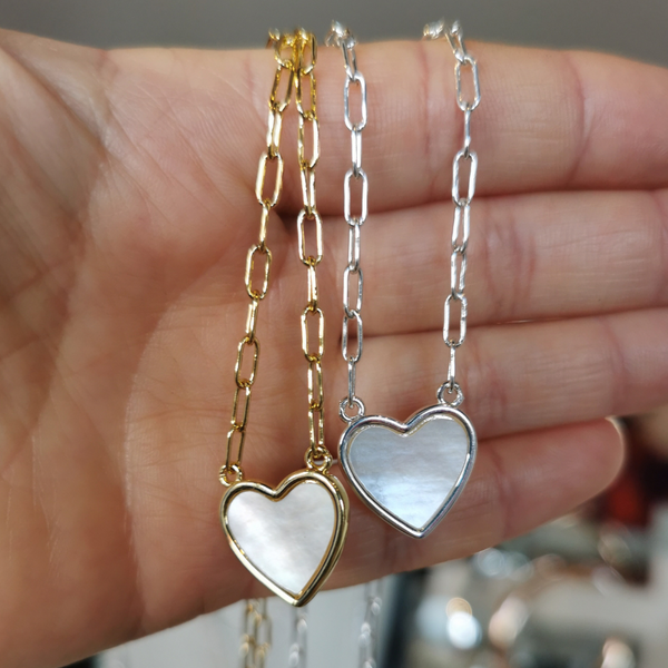 Necklace - Heart Pendant - Mother of Pearl / Gold