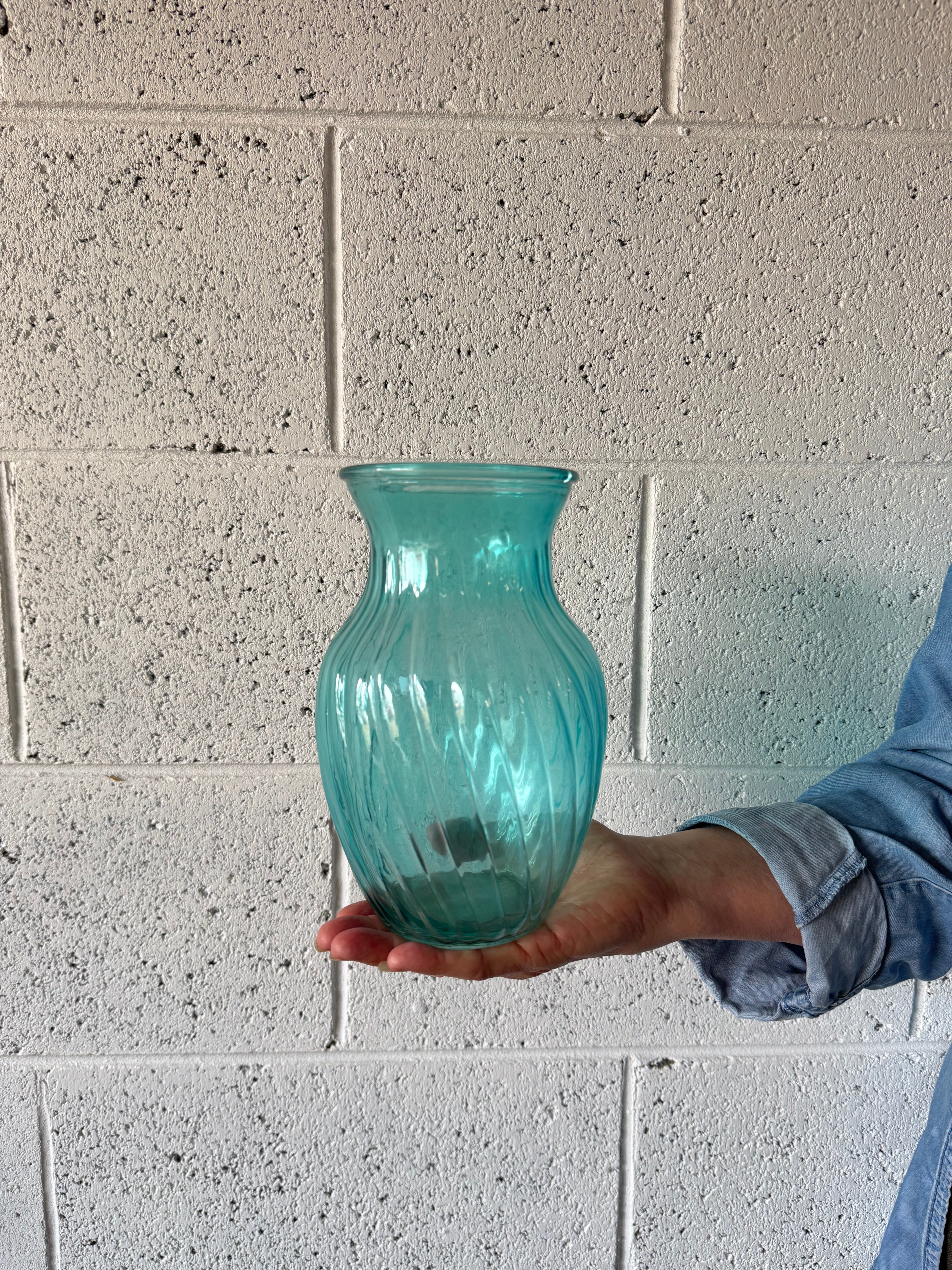 Blue Vase: Glass Twist Medium