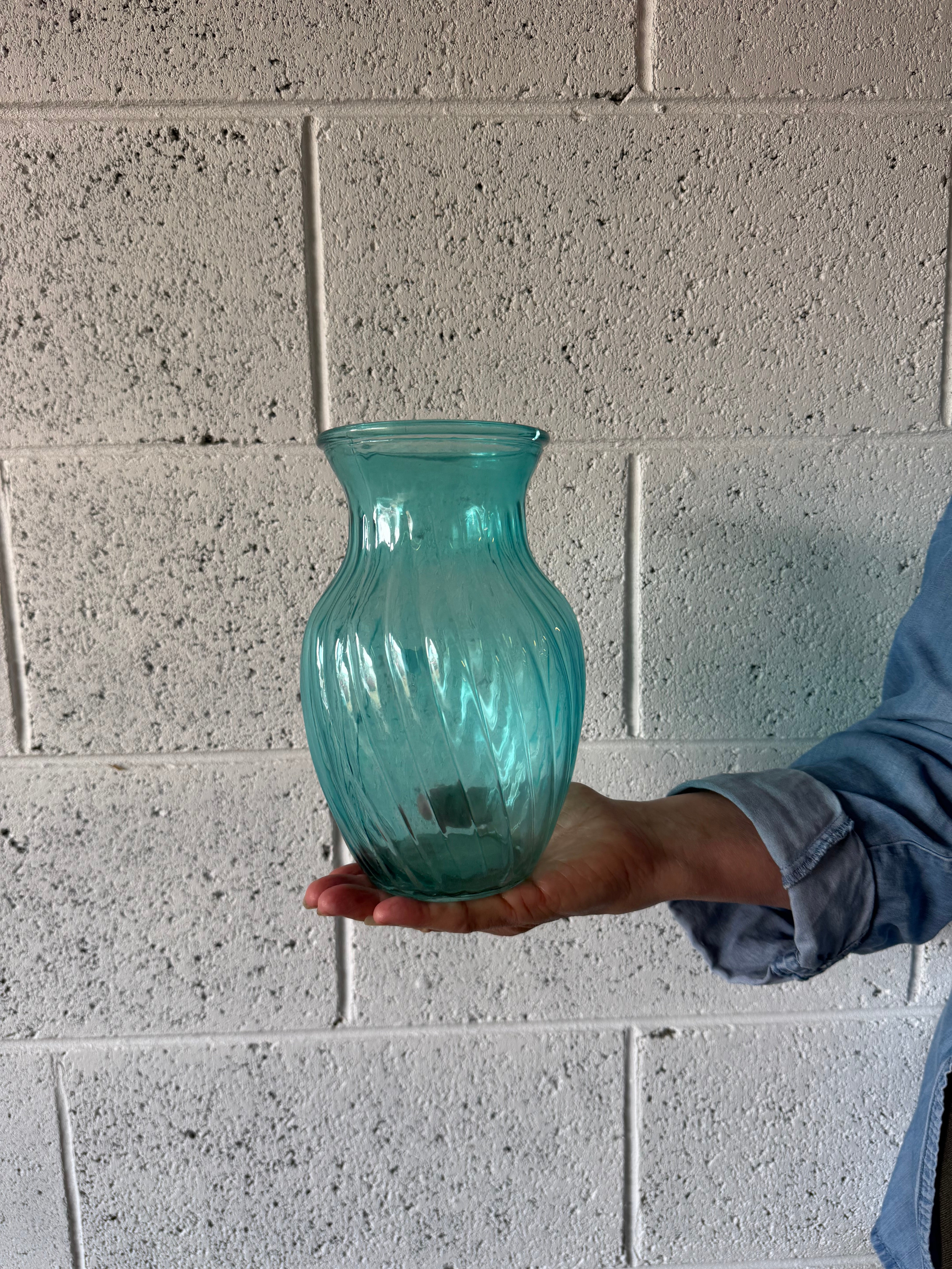 Blue Vase: Glass Twist Medium