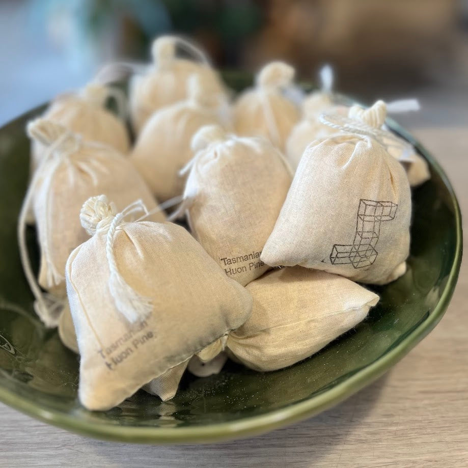 Huon Pine Shavings