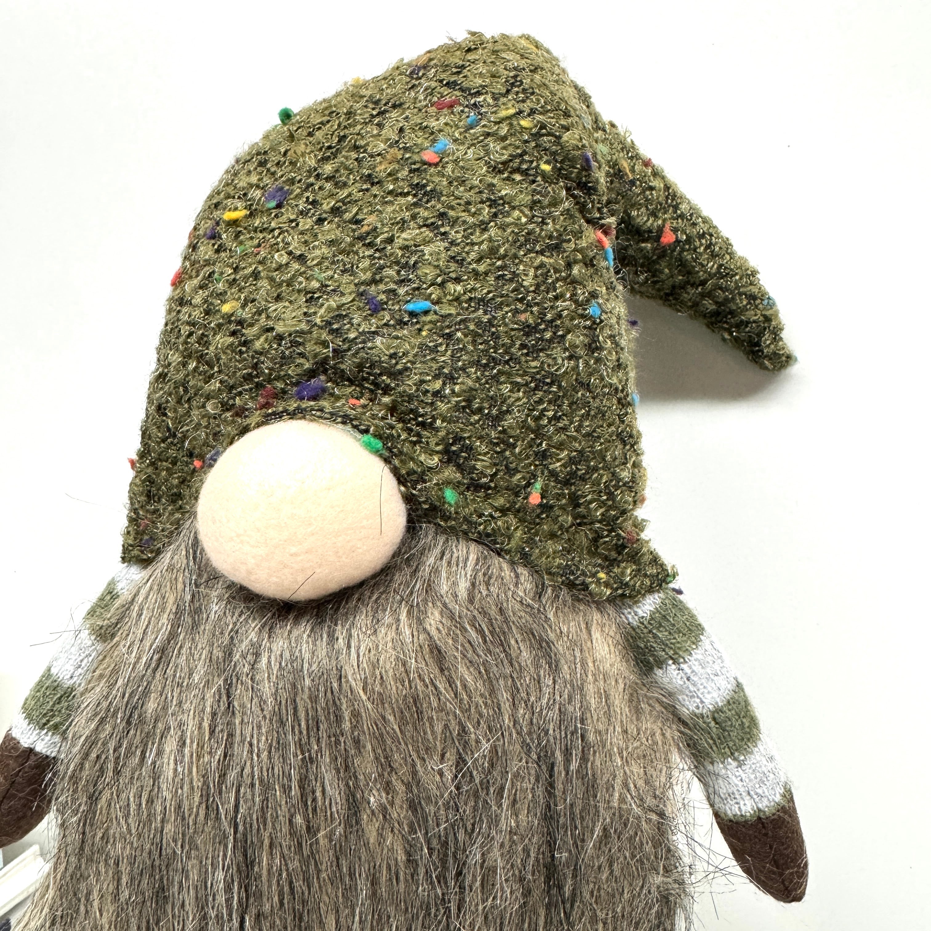 Christmas Gnome Standing - Green