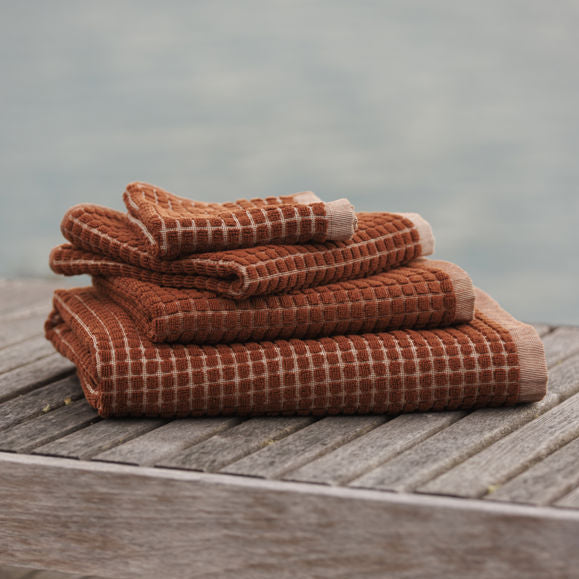 100% Cotton Towels - Paprika/Cream Grid