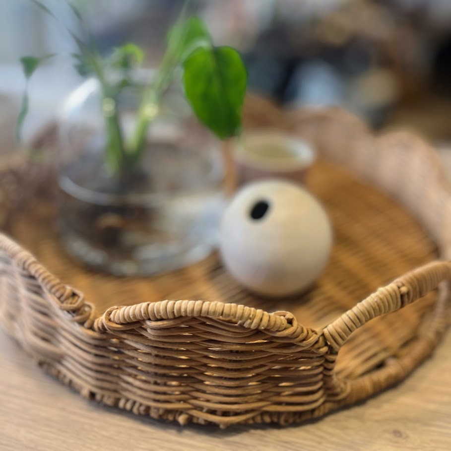 Round Rattan Tray