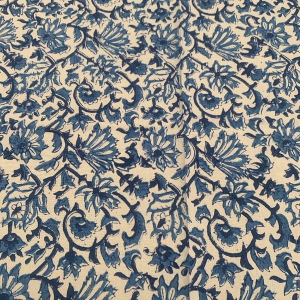 Tablecloth - Blue Foral - 150 x 220cm