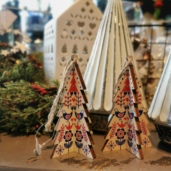 Wooden Tree Hanger - Christmas Decoration
