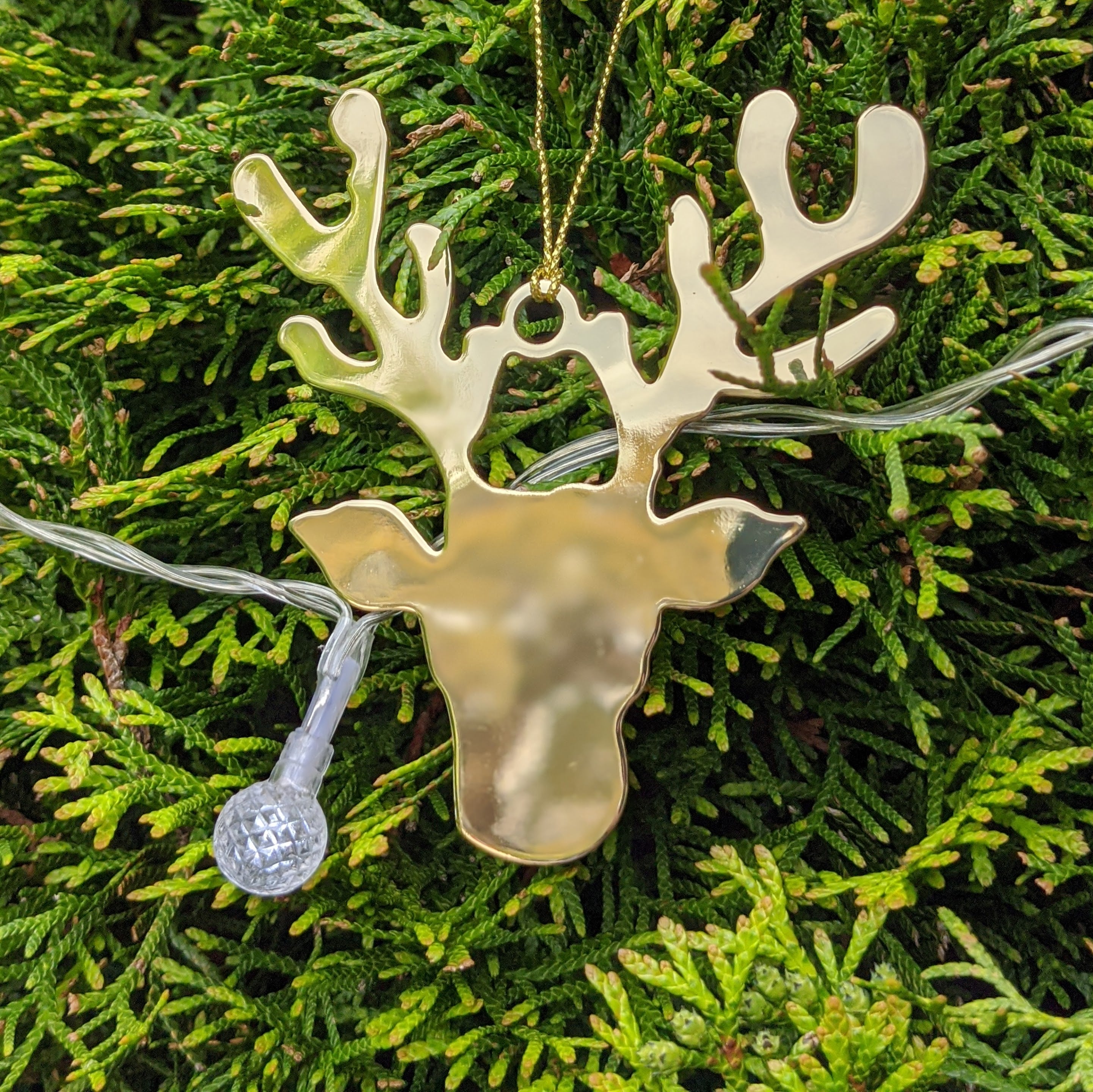 Metal Reindeer Hanging Ornament