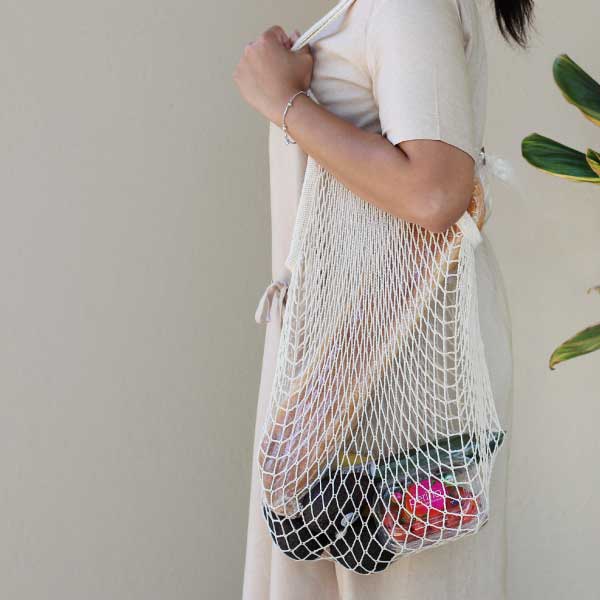 Organic String Shopping Bag in use