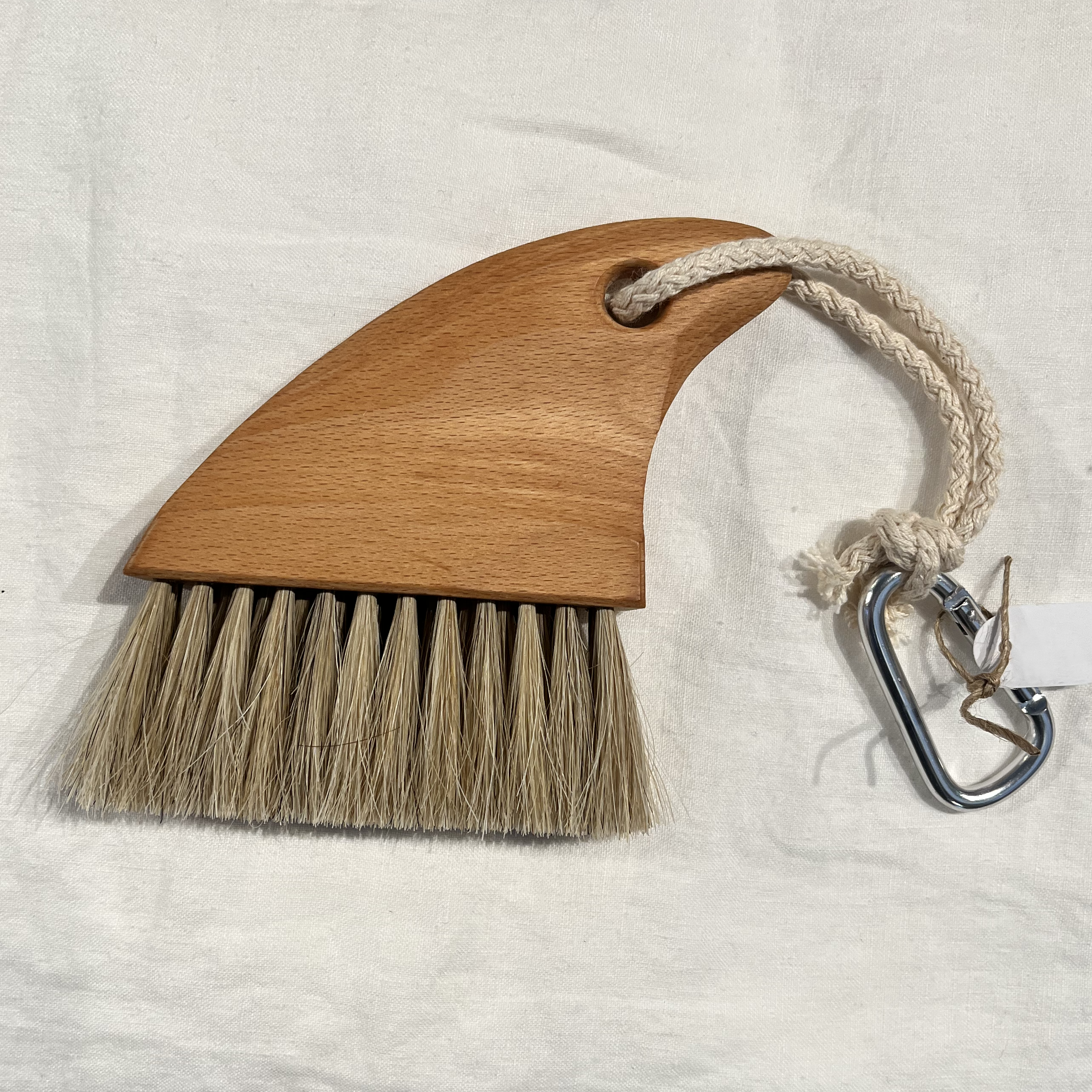 Verde Beach Brush - Sharky