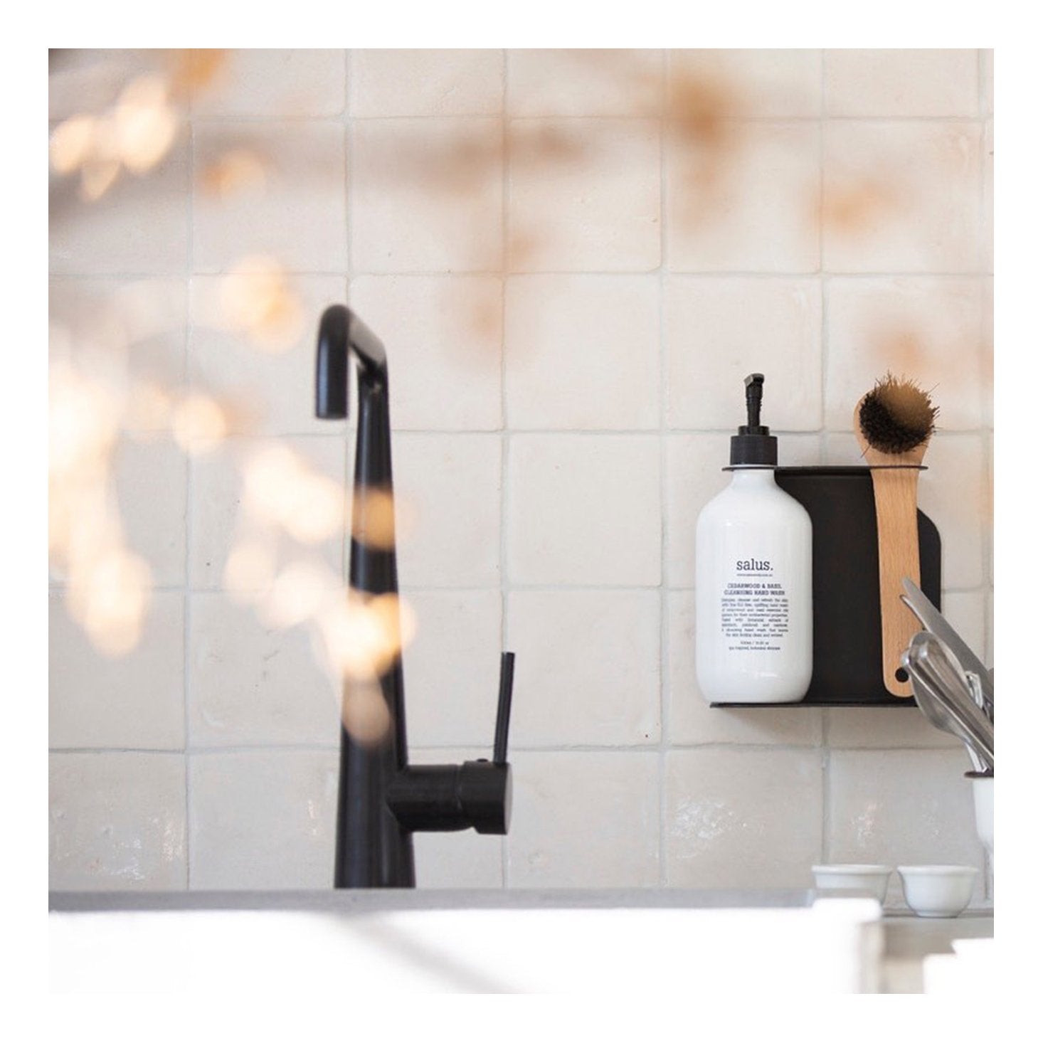 Salus Cedarwood & Basil Cleansing Hand Wash