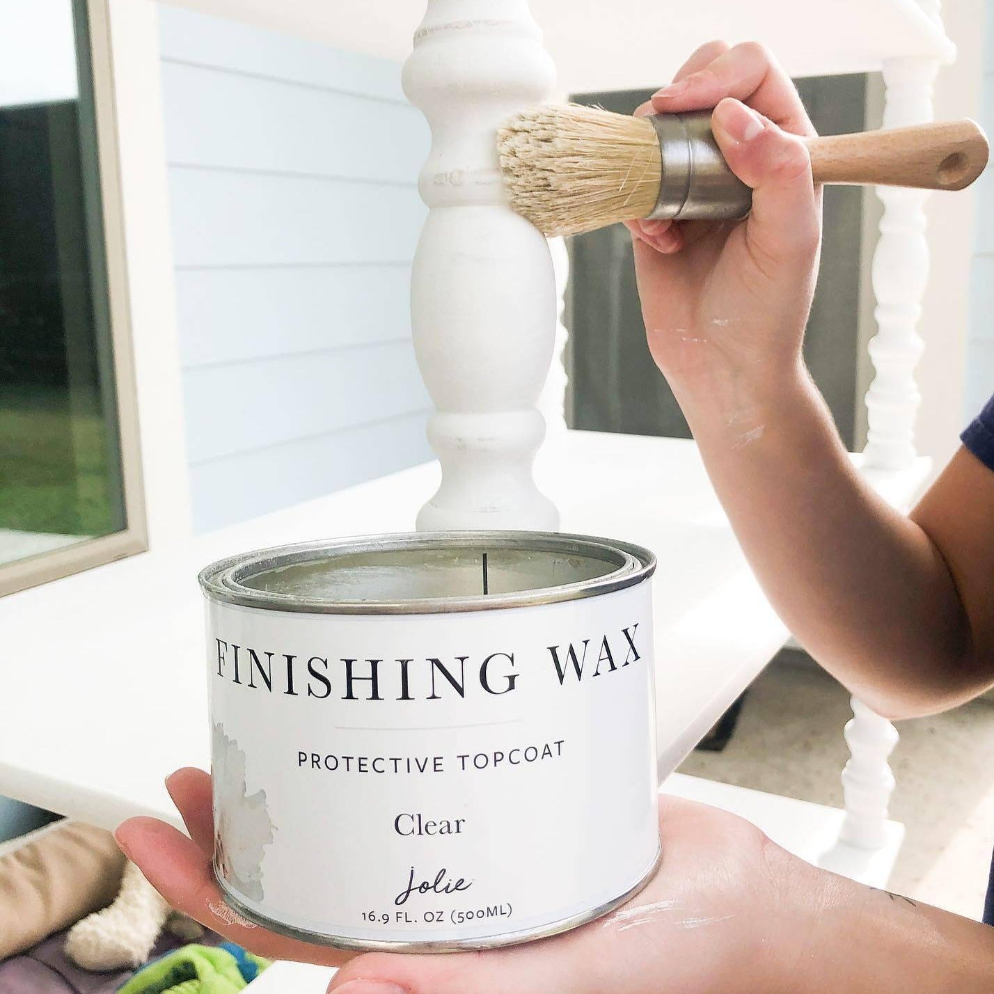 Jolie Finishing Wax